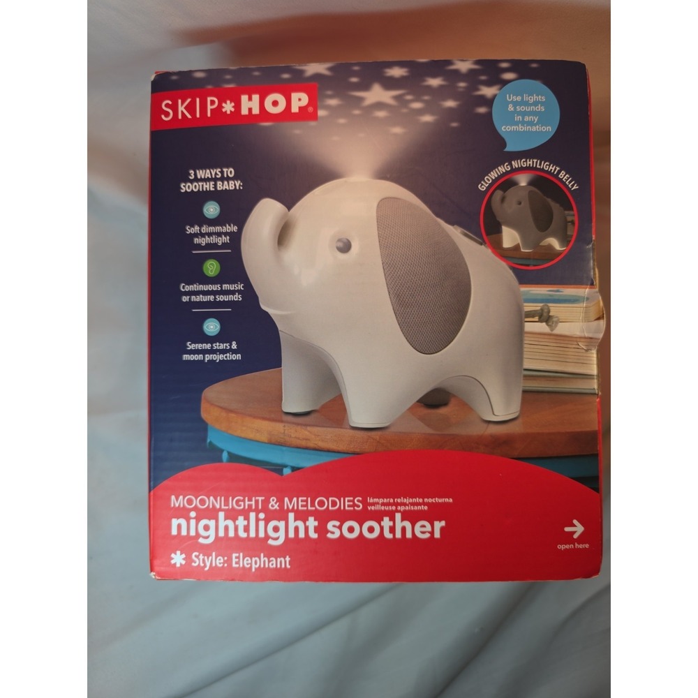SkipHop Moonlight & Melodies Elephant nightlight soother Dimmable Music Stars